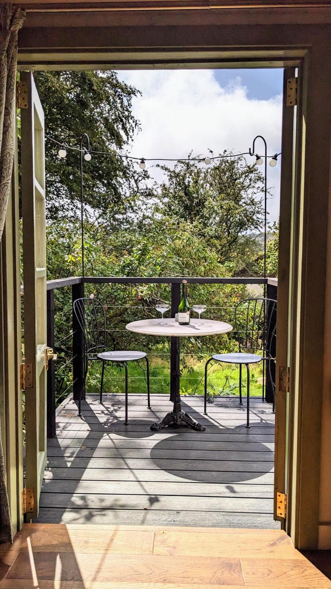 The Applehay Villa คอนสแตนไทน์ ภายนอก รูปภาพ
