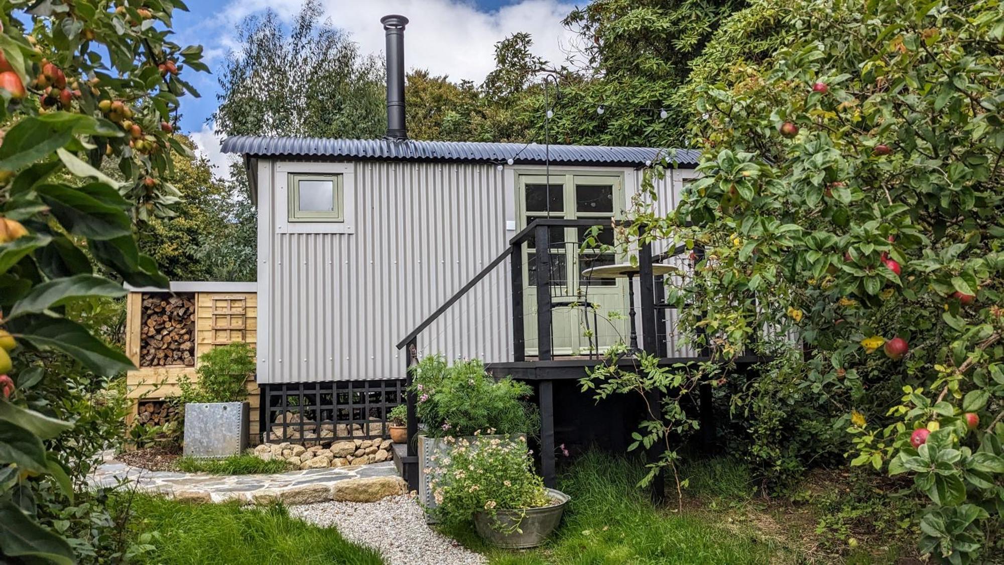 The Applehay Villa คอนสแตนไทน์ ภายนอก รูปภาพ
